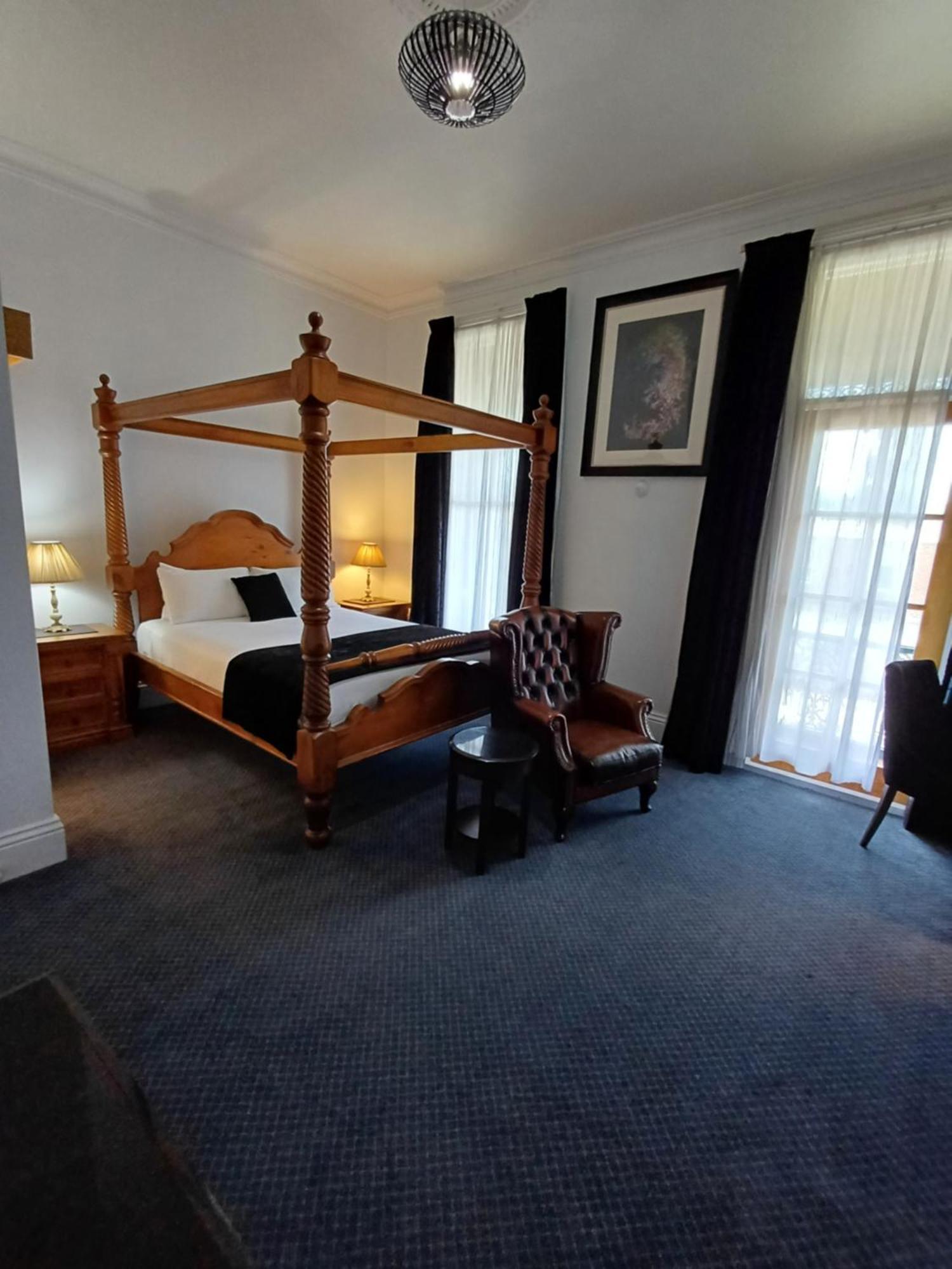 Art Hotel On York Launceston Eksteriør bilde