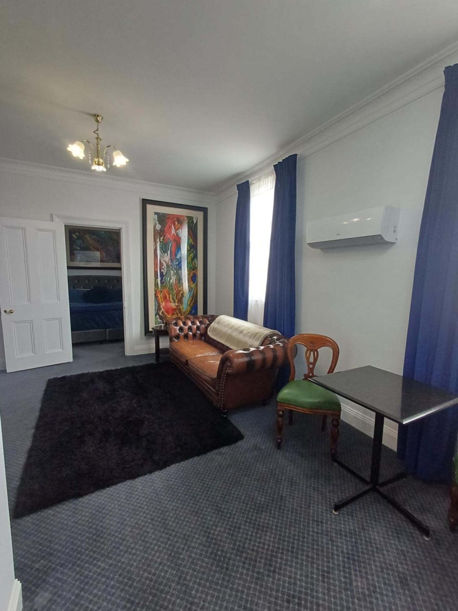 Art Hotel On York Launceston Eksteriør bilde